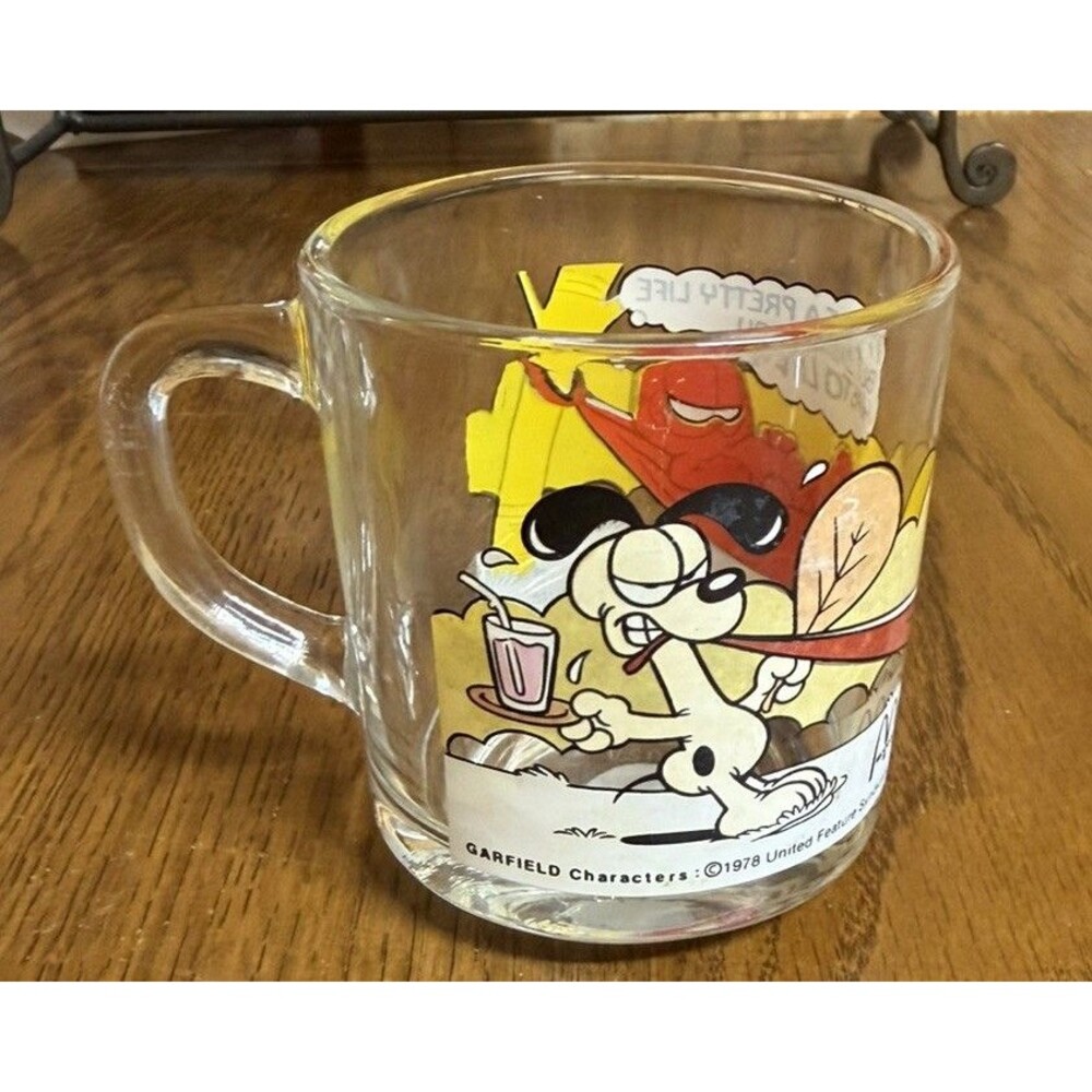McDonald’s Garfield Glass Coffee Cup Mug by Jim Davis Skateboard Vintage 1978